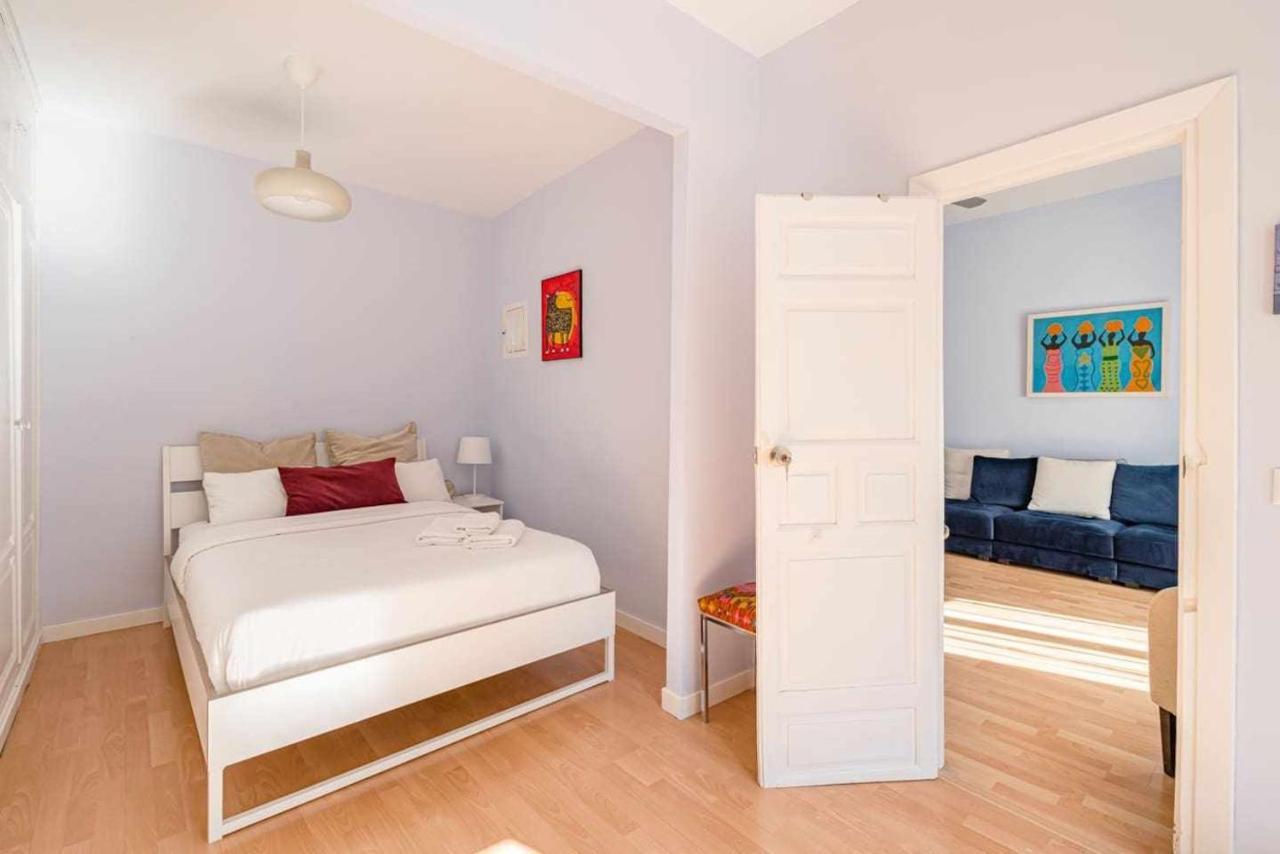 Ferienwohnung Luminoso Y Centrico Apt 2 Hab Madrid Exterior foto